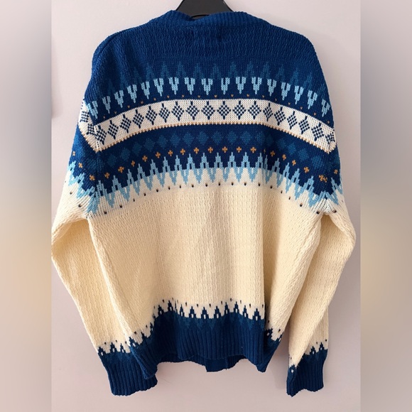 Vintage Scrambler Fair Isle Blue and Cream Cardigan Sweater - Picture 2 of 3